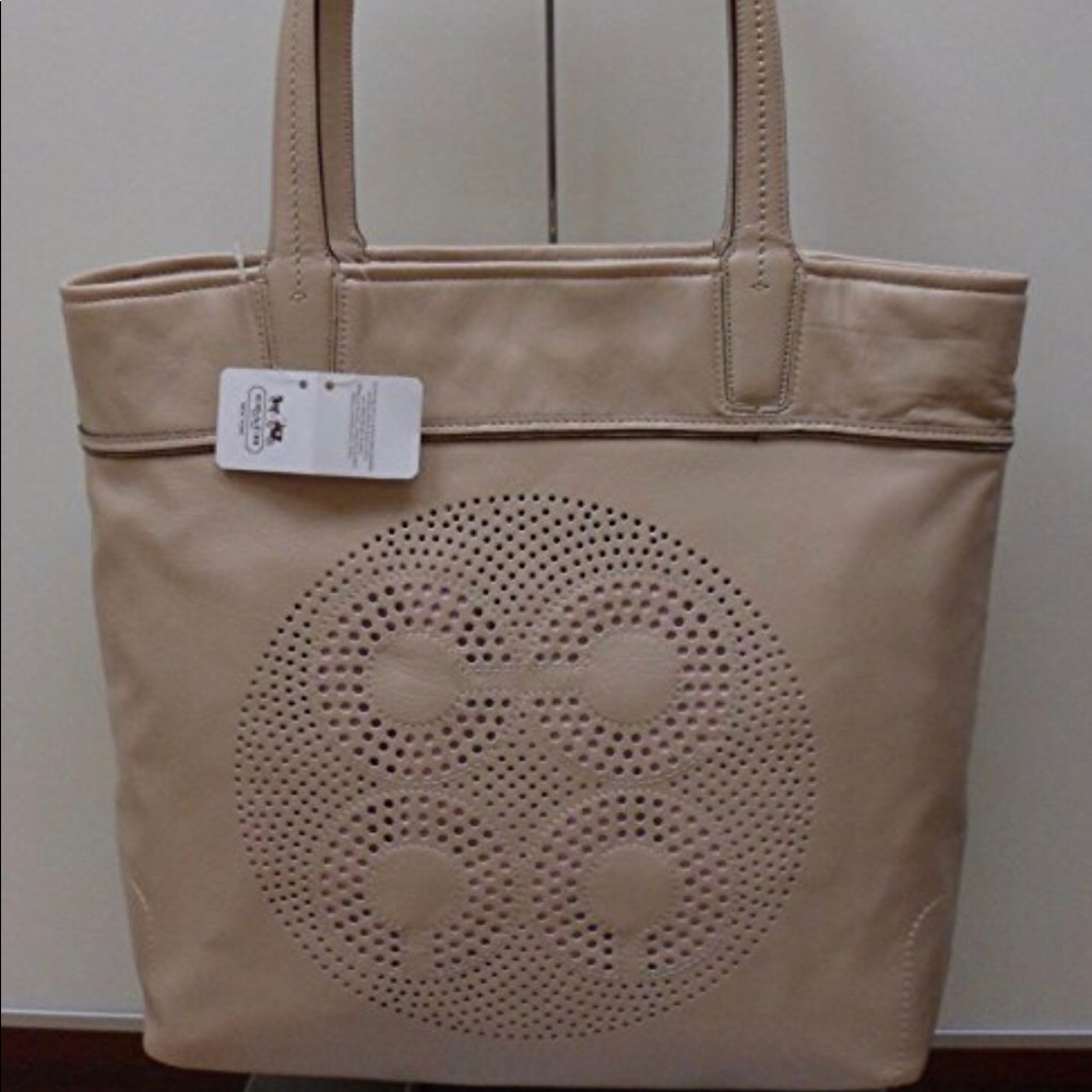 NWT Coach tote